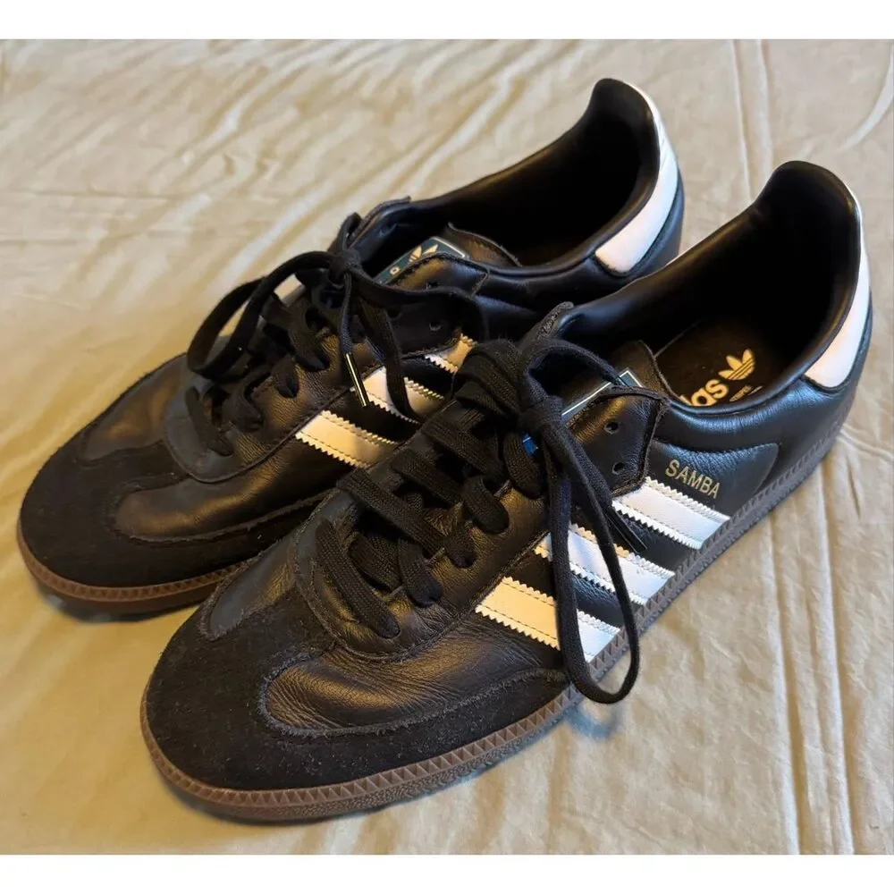 Adidas Size 11 Sambas Classic OG Black  B75807 Gum Sole Men